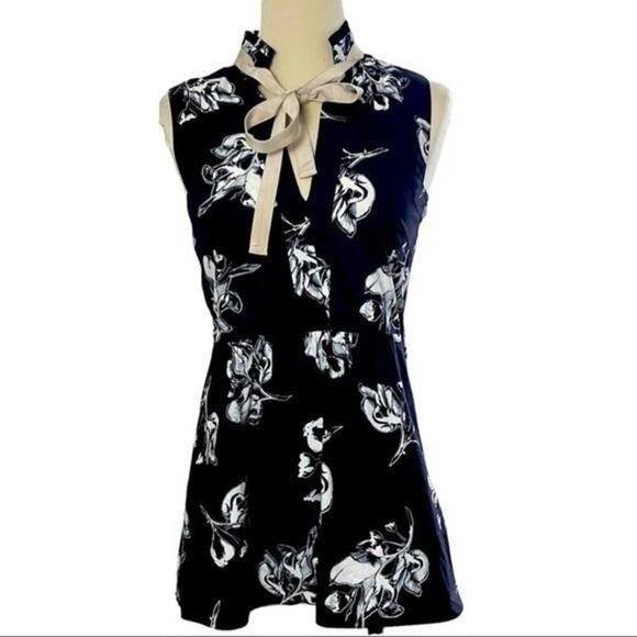 Dorothee Schumacher Sleeveless B/W  Classic Floral Blouse, Career, Coastal,  XS - Picture 3 of 9